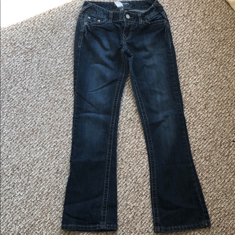 Maurices Slim Boot Jeans - 1/2 short